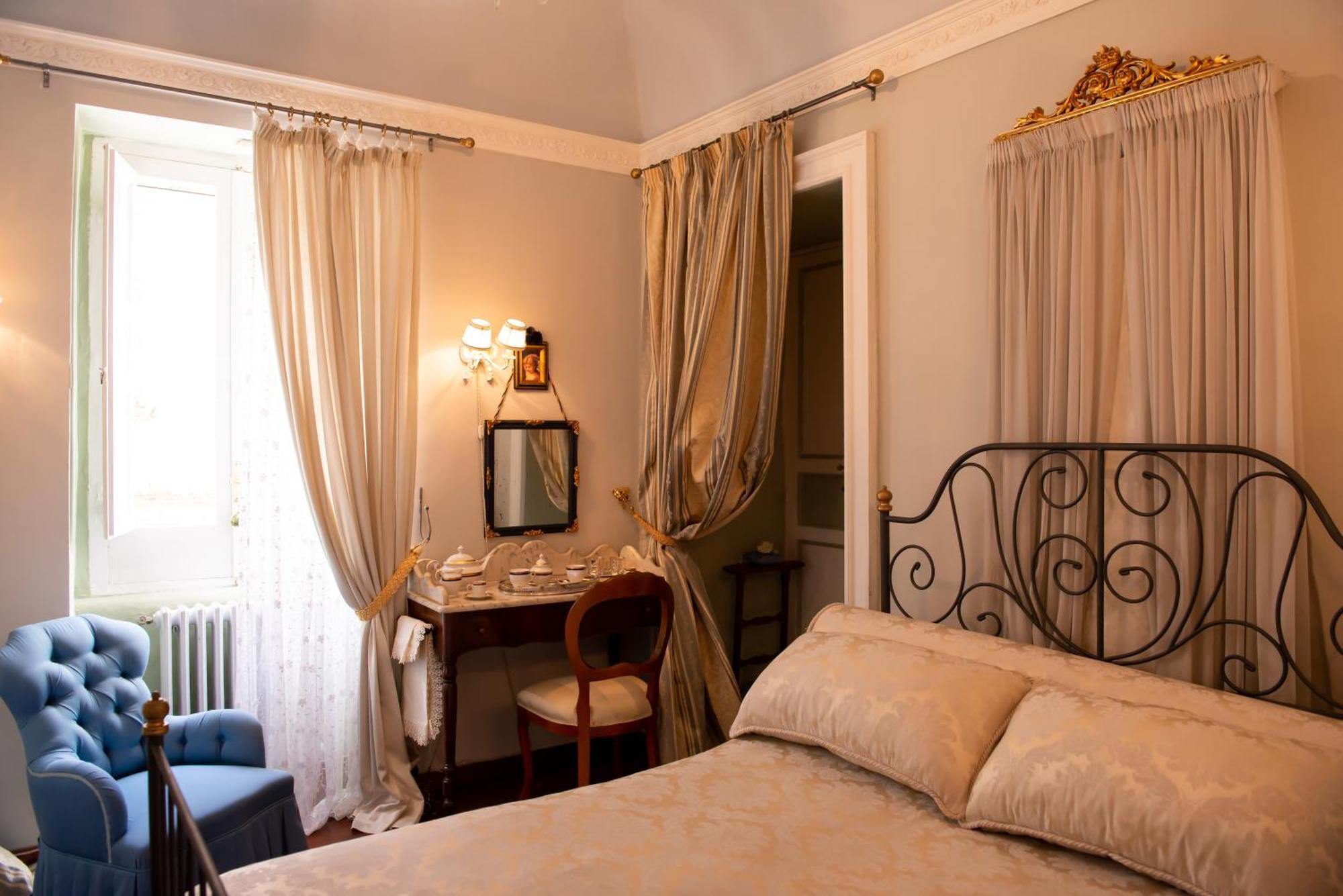 Casa Isabella B&B ロッカ・サン・ジョヴァンニ エクステリア 写真