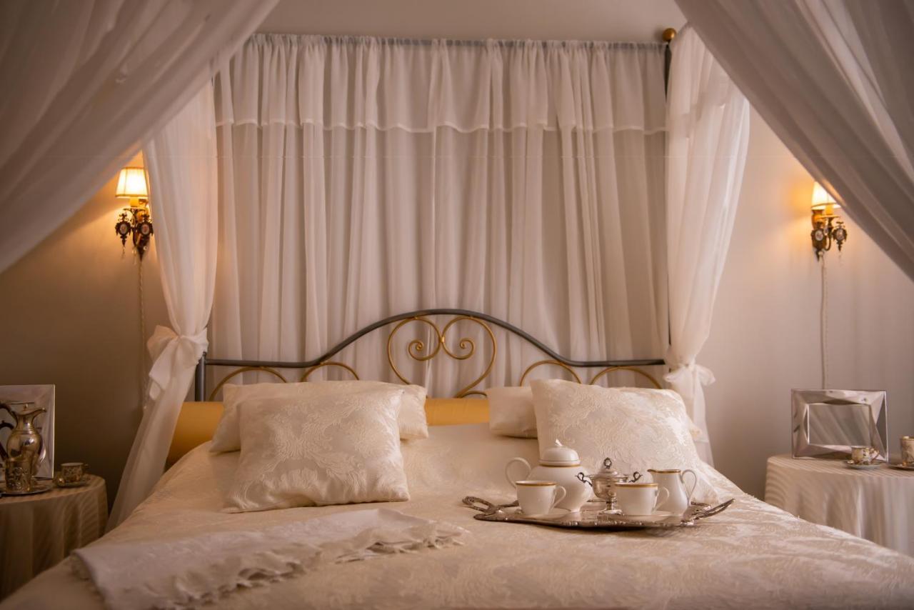 Casa Isabella B&B ロッカ・サン・ジョヴァンニ エクステリア 写真