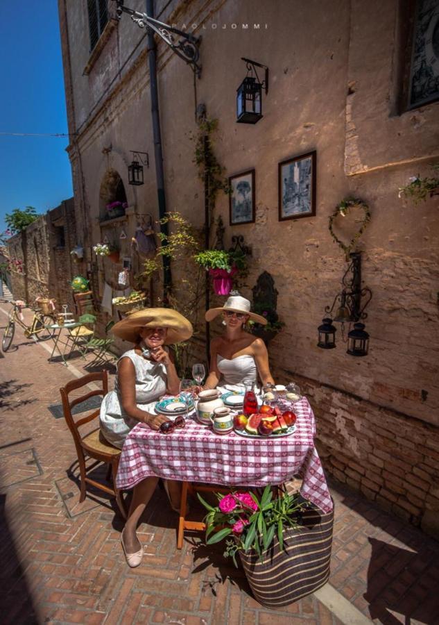Casa Isabella B&B ロッカ・サン・ジョヴァンニ エクステリア 写真