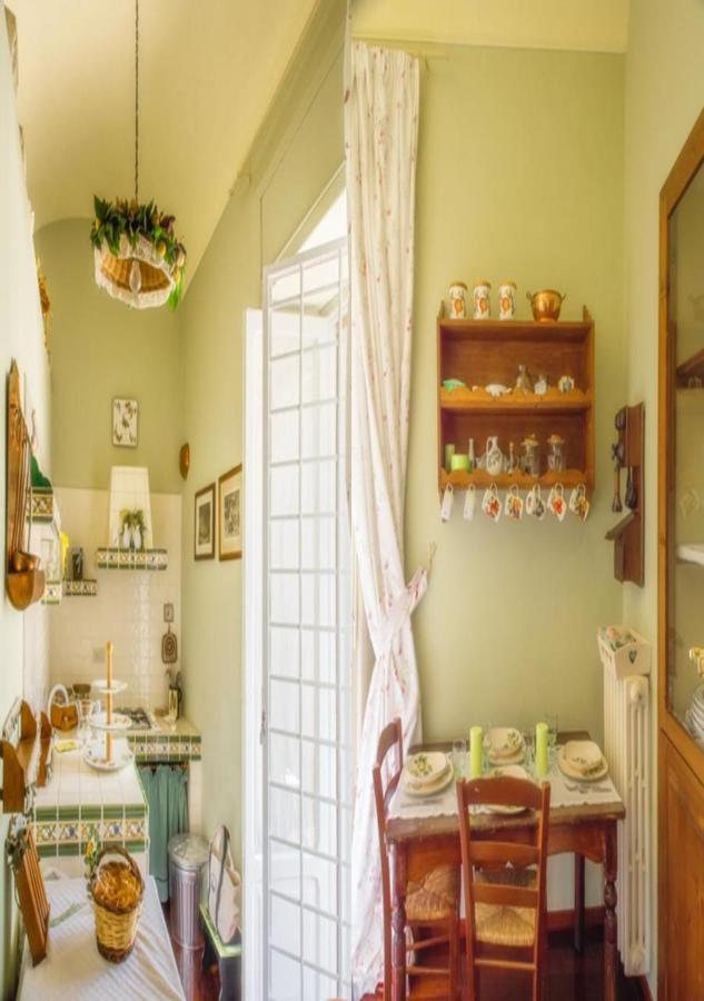 Casa Isabella B&B ロッカ・サン・ジョヴァンニ エクステリア 写真