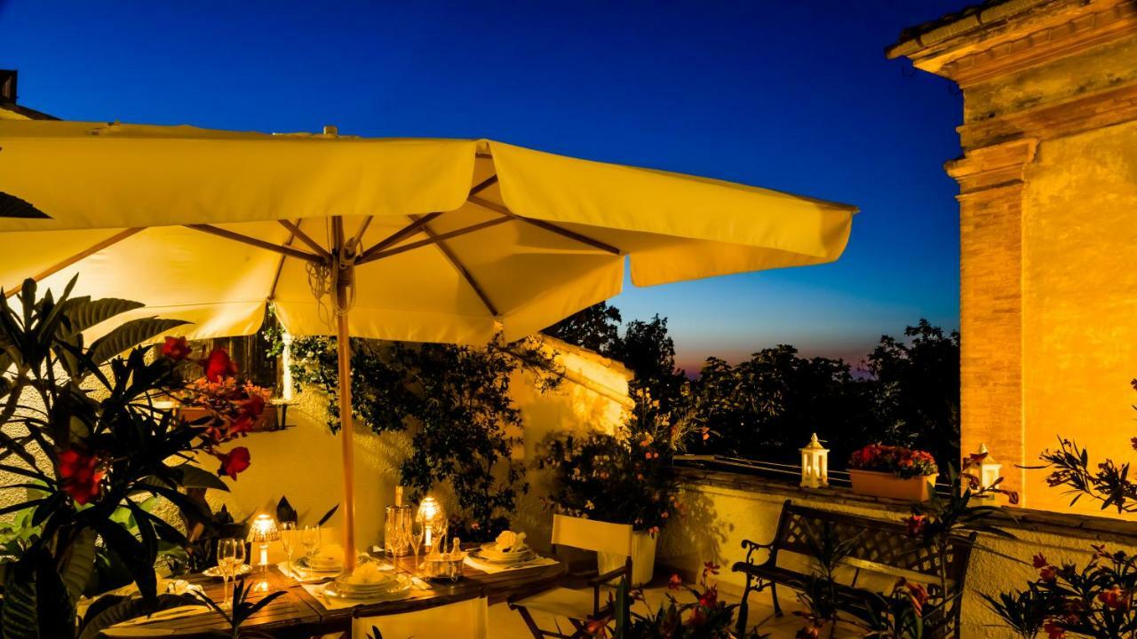 Casa Isabella B&B ロッカ・サン・ジョヴァンニ エクステリア 写真